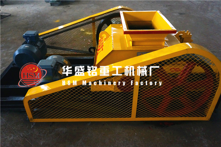 對(duì)輥破碎機(jī)發(fā)貨圖